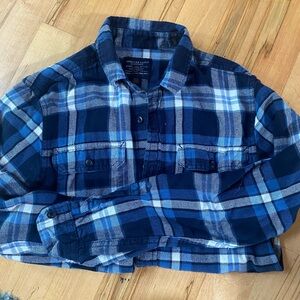 American Eagle men’s small flannels